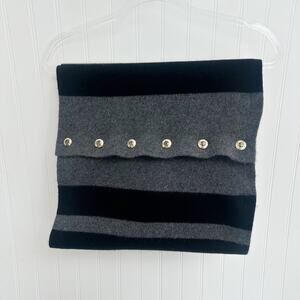 Henri Bendel Cashmere Infinity Scarf Black Grey Two-Tone Rare Luxury Wrap Shawl